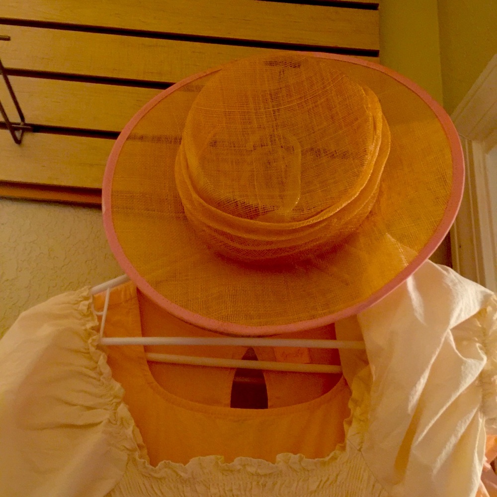 PINK SUNHAT